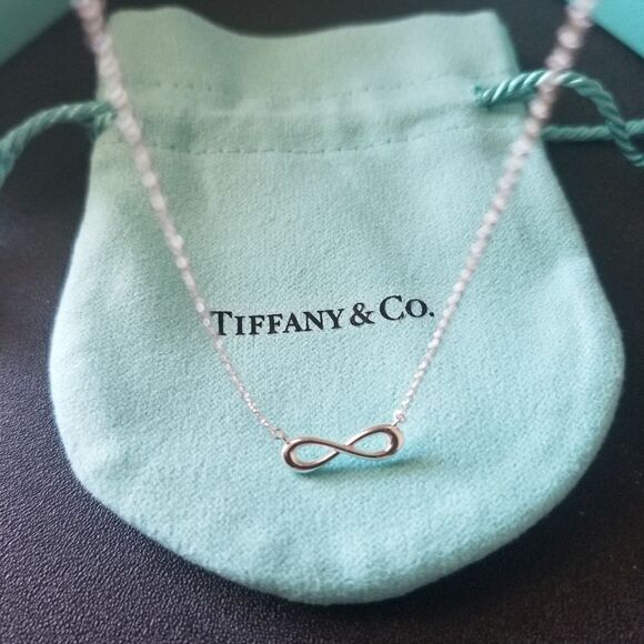 NWT Tiffany & Co. Infinity Necklace - Picture 3 of 7